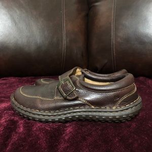 Born Shoes 
Women’s size 7.5
Excellent condition